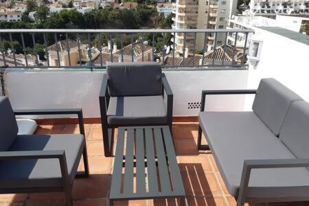 Amplio Apartamento Con Piscina Cerca De La Playa Nerja Extérieur photo